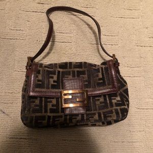 FENDI bucca baguette bag